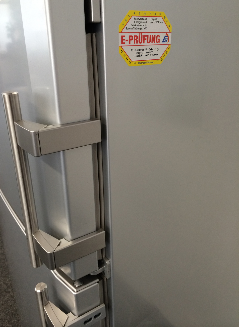 Bild E Pruefung m bei Elektrotechnik Döppler e.K. in Rupprechtshausen